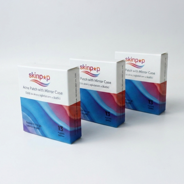 Three boxes of Skinpop Patch of Mirror Cases